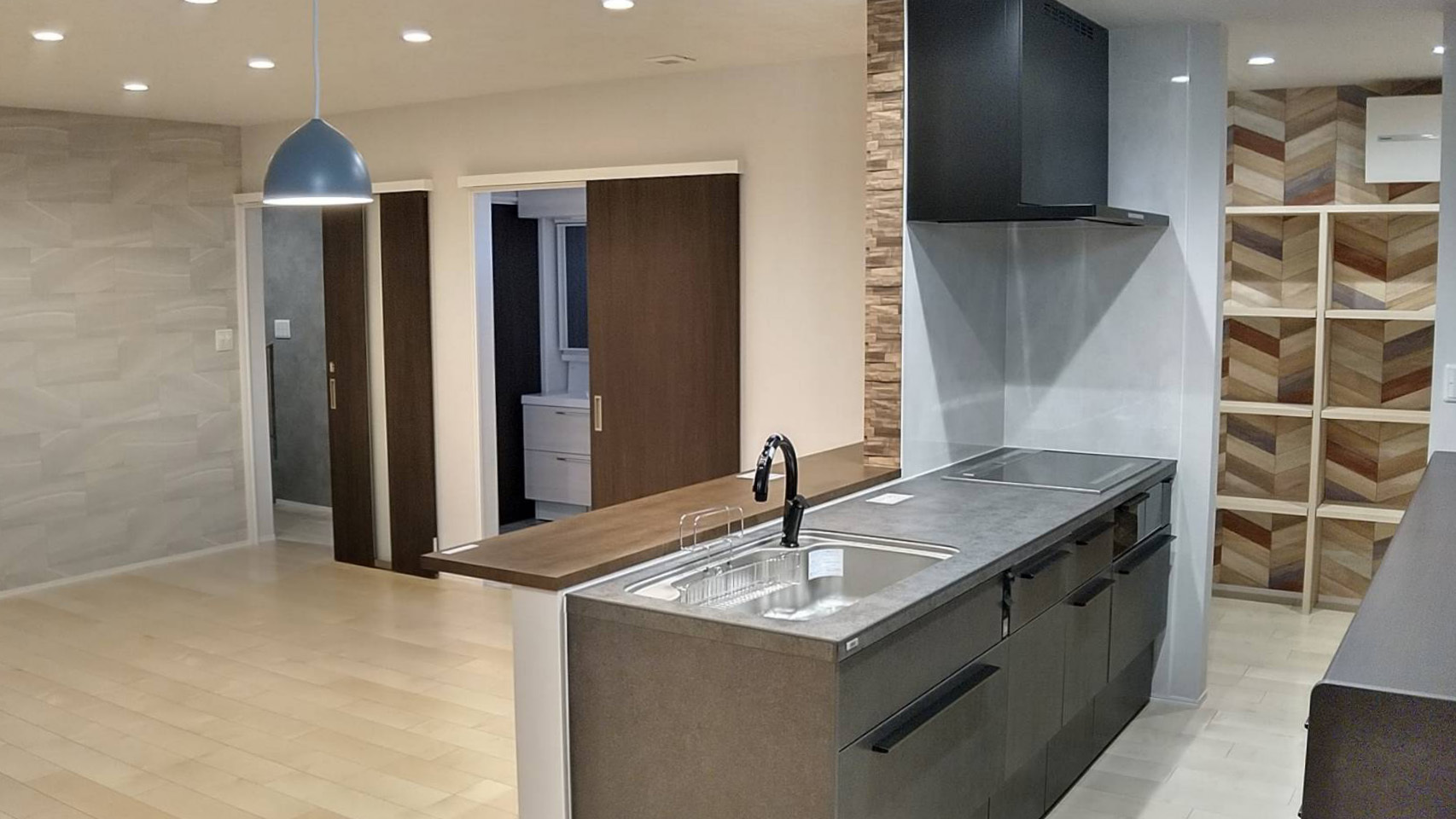 O様邸　I型キッチン