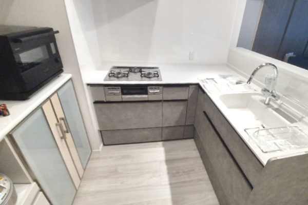 S様邸　L型キッチン施工後